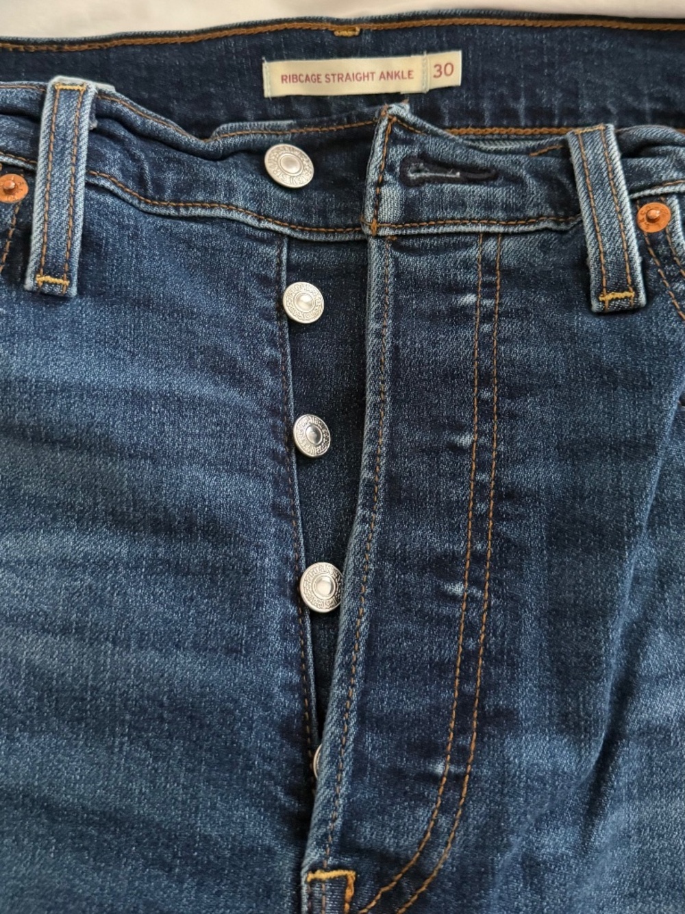 Levi’s Ribcage Straight Ankle Women’s Jeans